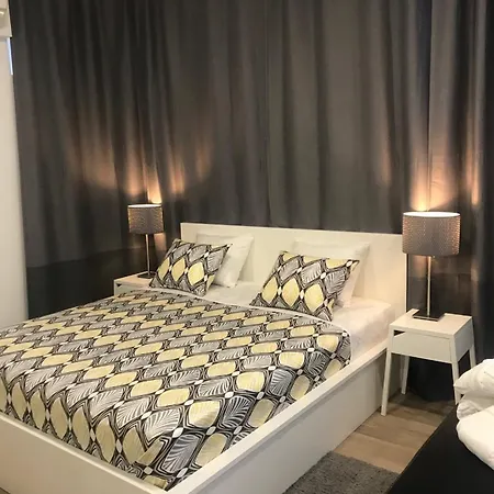 Apartament Aspalathos Centar - Center, A Few Minutes' Walking Distance To The Unesco Palace, Parking Lot In Front Of The Split