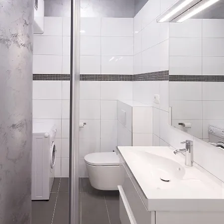 Apartament Aspalathos Centar - Center, A Few Minutes' Walking Distance To The Unesco Palace, Parking Lot In Front Of The