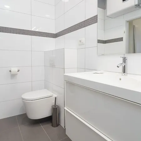 Apartament Aspalathos Centar - Center, A Few Minutes' Walking Distance To The Unesco Palace, Parking Lot In Front Of The *