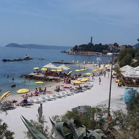 Aspalathos Centar - Center, A Few Minutes' Walking Distance To The Unesco Palace, Parking Lot In Front Of The * Split