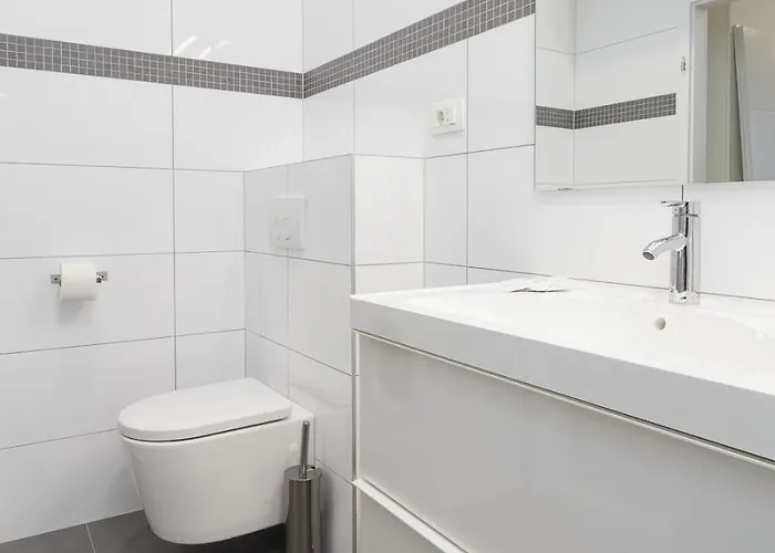 Lägenhet Apartment Aspalathos Centar Holiday Home Split - City Center, A Few Minutes' Walking Distance To The Unesco Palace, Parking Lot In Front Of The Apartment