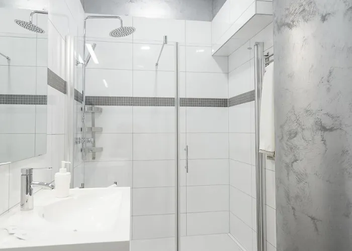 Lägenhet Apartment Aspalathos Centar Holiday Home Split - City Center, A Few Minutes' Walking Distance To The Unesco Palace, Parking Lot In Front Of The Apartment Split