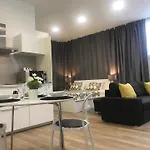 Daire Aspalathos Centar - Center, A Few Minutes' Walking Distance To The Unesco Palace, Parking Lot In Front Of The