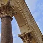 Appartement Aspalathos Centar - Center, A Few Minutes' Walking Distance To The Unesco Palace, Parking Lot In Front Of The