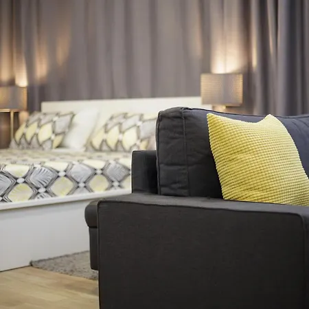 Aspalathos Centar - Center, A Few Minutes' Walking Distance To The Unesco Palace, Parking Lot In Front Of The Σπλιτ