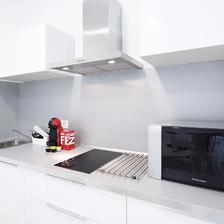 Aspalathos Centar - Center, A Few Minutes' Walking Distance To The Unesco Palace, Parking Lot In Front Of The Апартаменти