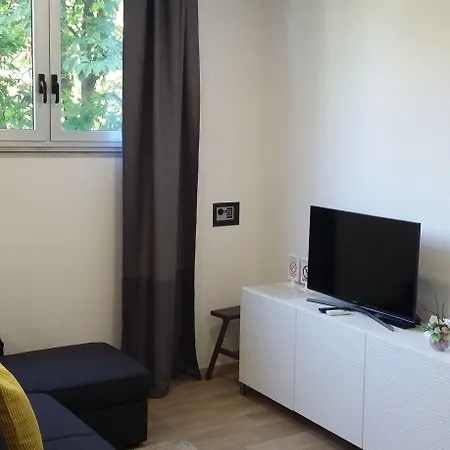 Apartment Aspalathos Centar - City Center, A Few Minutes' Walking Distance To The Unesco Palace, Parking Lot In Front Of The Apartment *