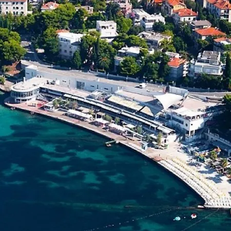 Aspalathos Centar - Center, A Few Minutes' Walking Distance To The Unesco Palace, Parking Lot In Front Of The *