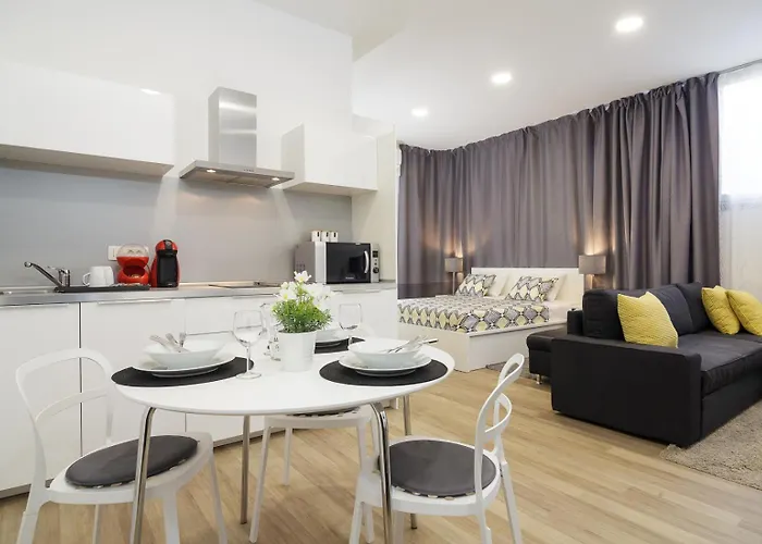 Apartment Aspalathos Centar Holiday Home Split - City Center, A Few Minutes' Walking Distance To The Unesco Palace, Parking Lot In Front Of The Apartment Split